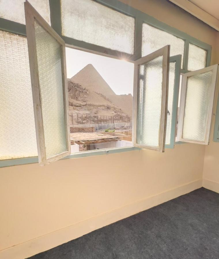 The Grand Pyramids View Hotel Kafret el-Gabal Kültér fotó